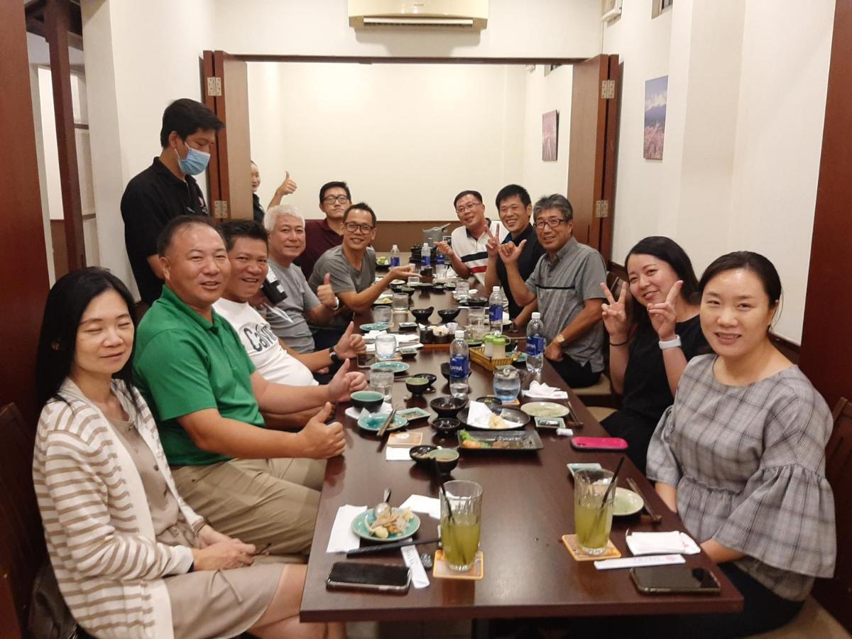 Pham Van Sakura Hotel Thuan An Zewnętrze zdjęcie